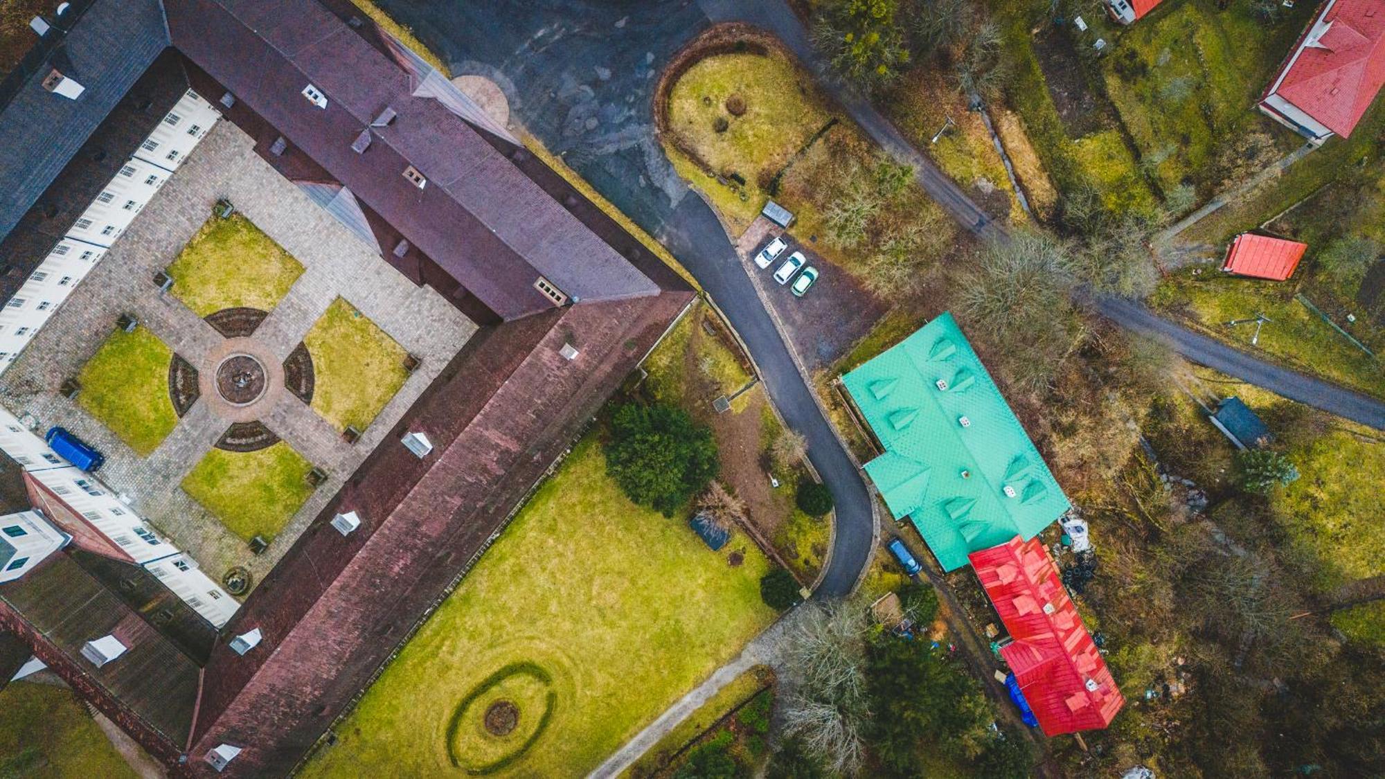 Sovi Dom- Historicke Apartmany Z 19 Storocia, 4Km Od Banskej Stiavnice Svätý Anton Buitenkant foto