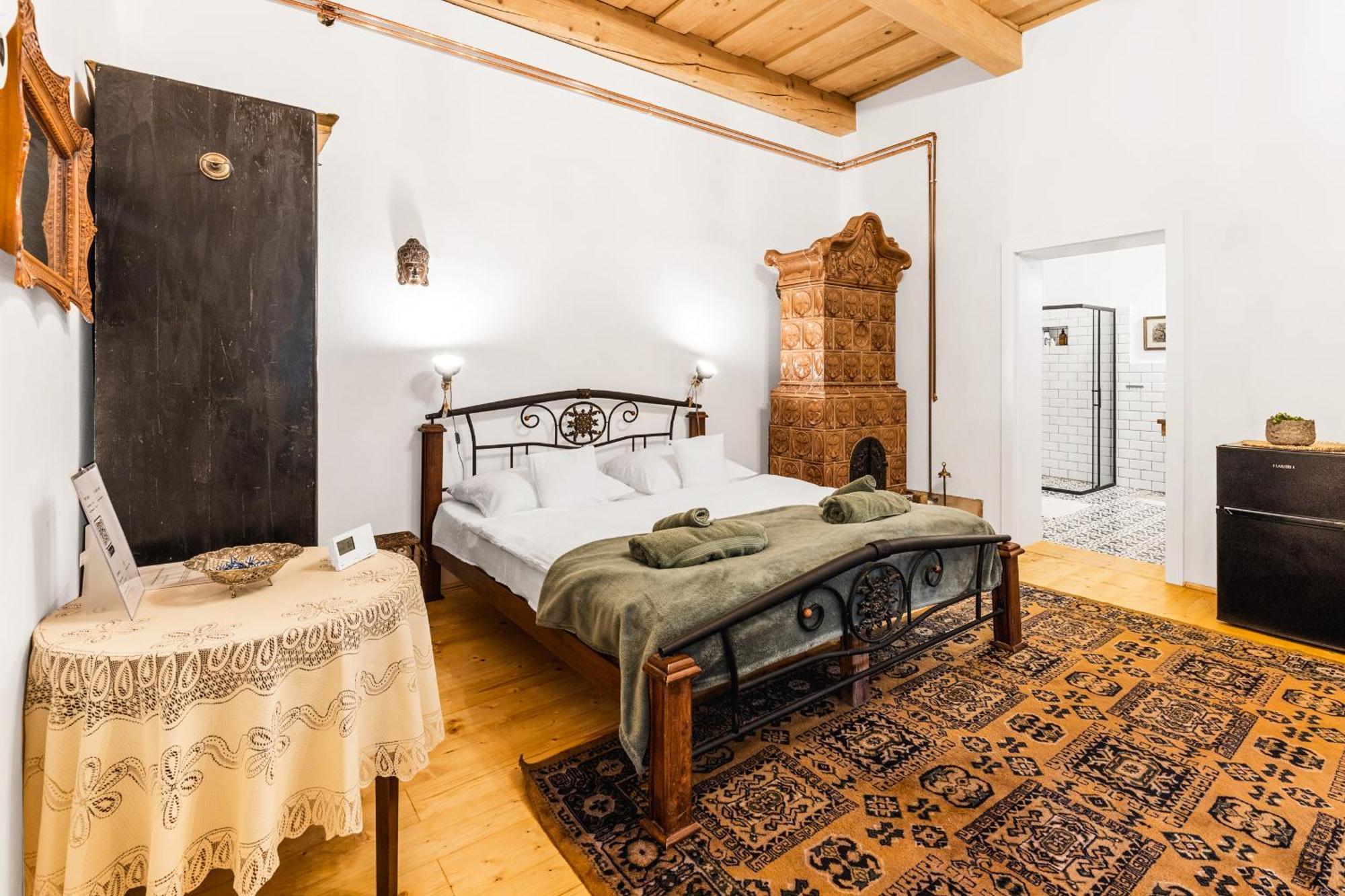Sovi Dom- Historicke Apartmany Z 19 Storocia, 4Km Od Banskej Stiavnice Svätý Anton Buitenkant foto